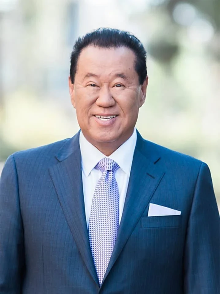 Portrait of Ché Ahn